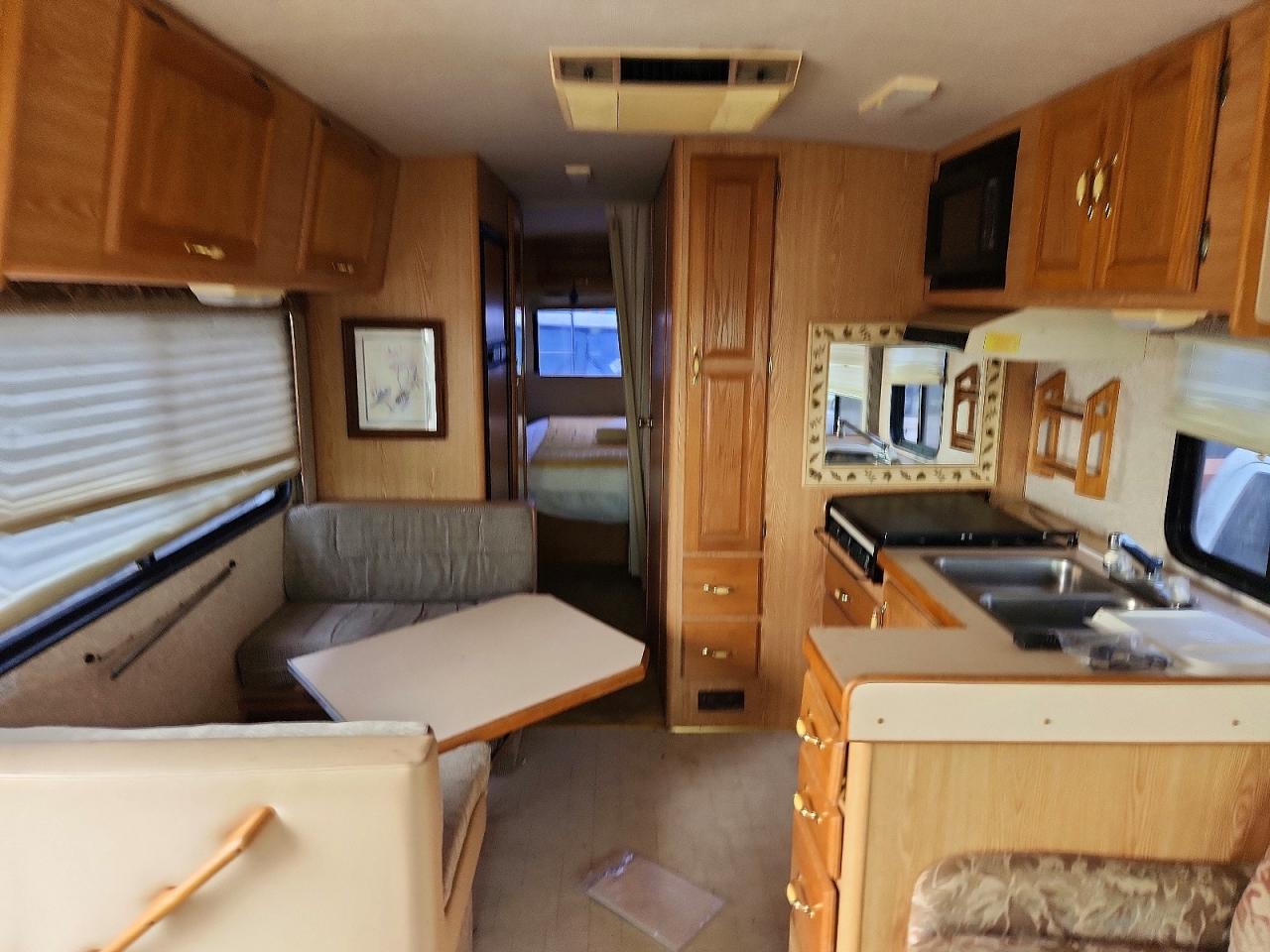 Rexhall F-550