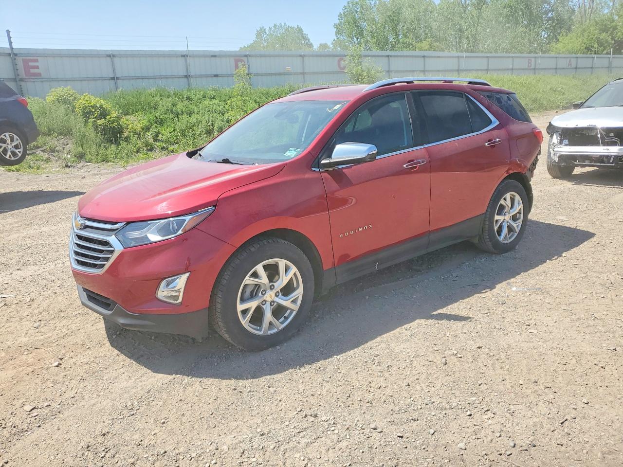Salvage Chevrolet Equinox Image