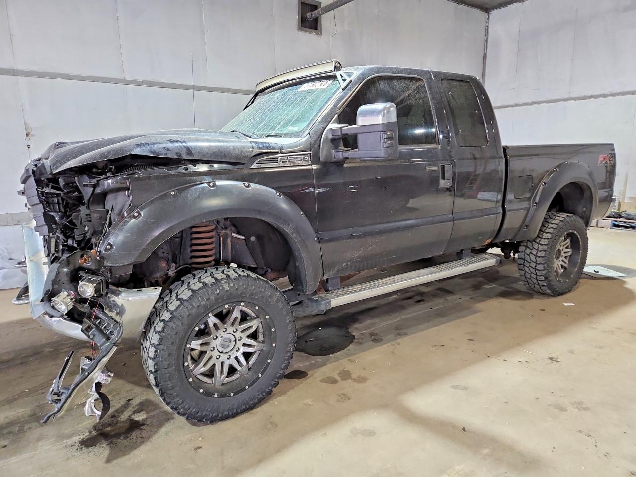 Salvage Ford F-250 Image