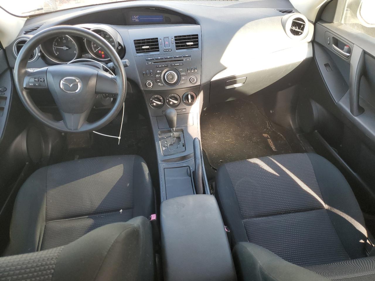 Mazda 3 I