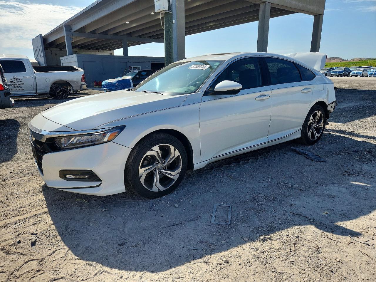 Salvage Honda Accord Image