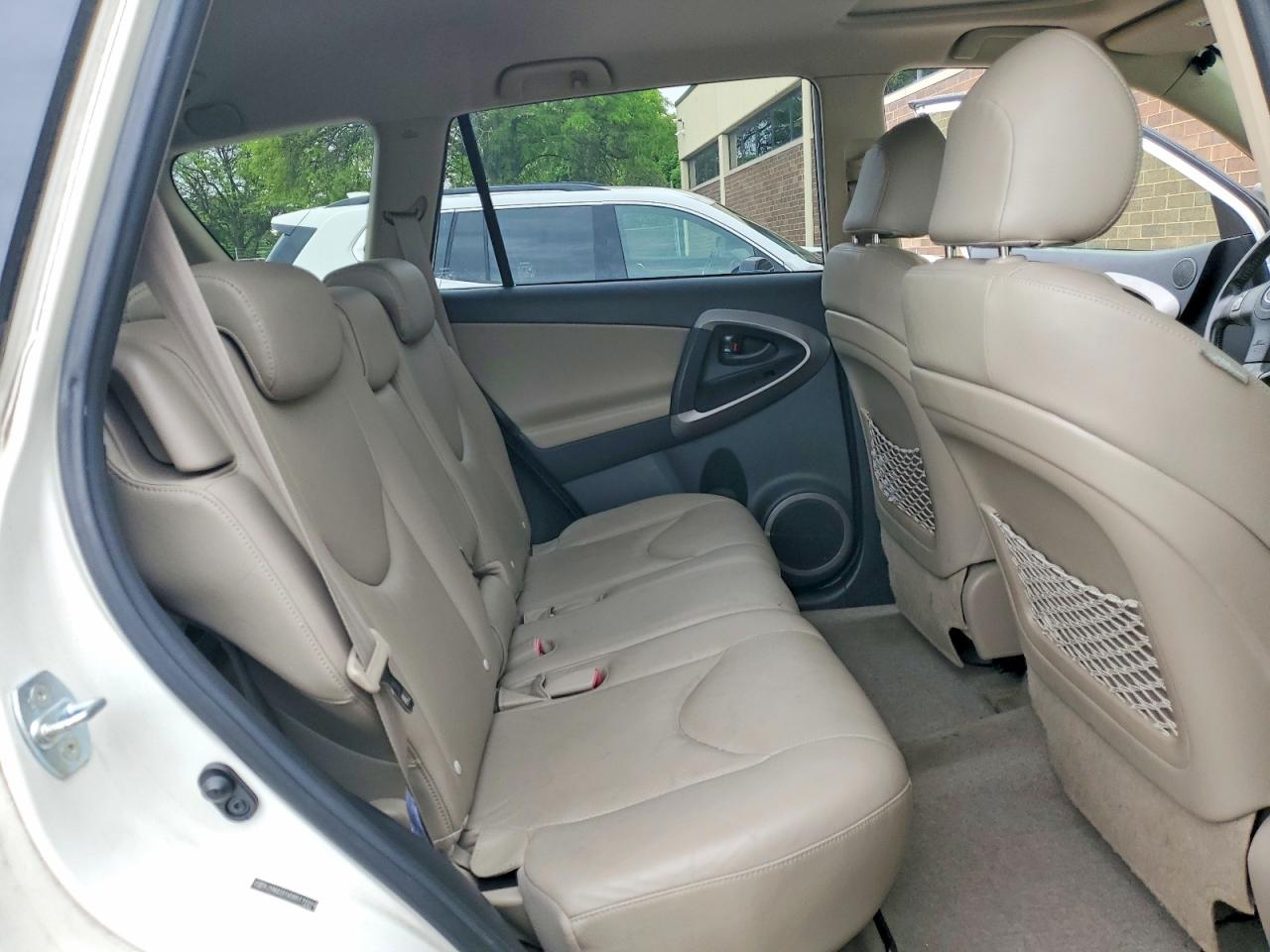 Toyota RAV4 Limited