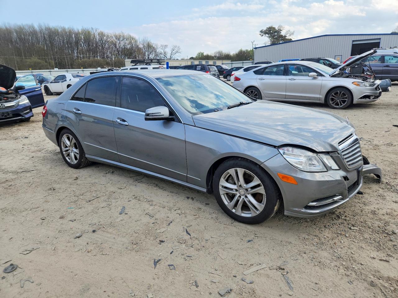 Mercedes-Benz E-Class 550