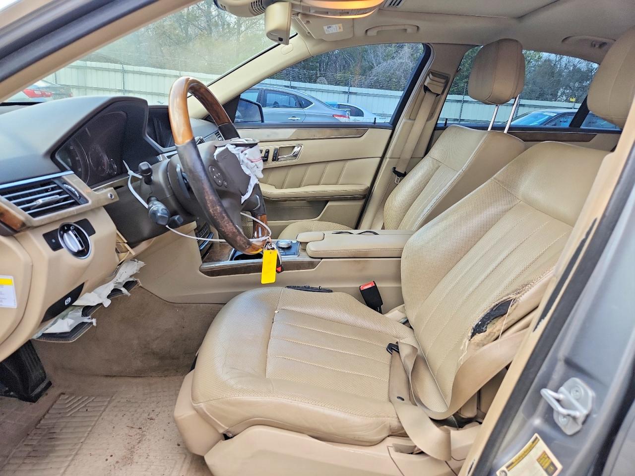 Mercedes-Benz E-Class 550