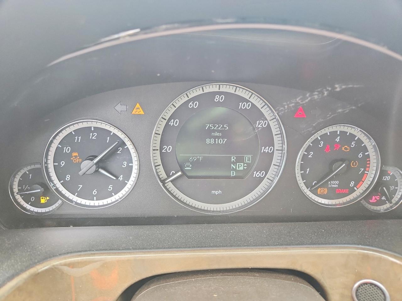 Mercedes-Benz E-Class 550