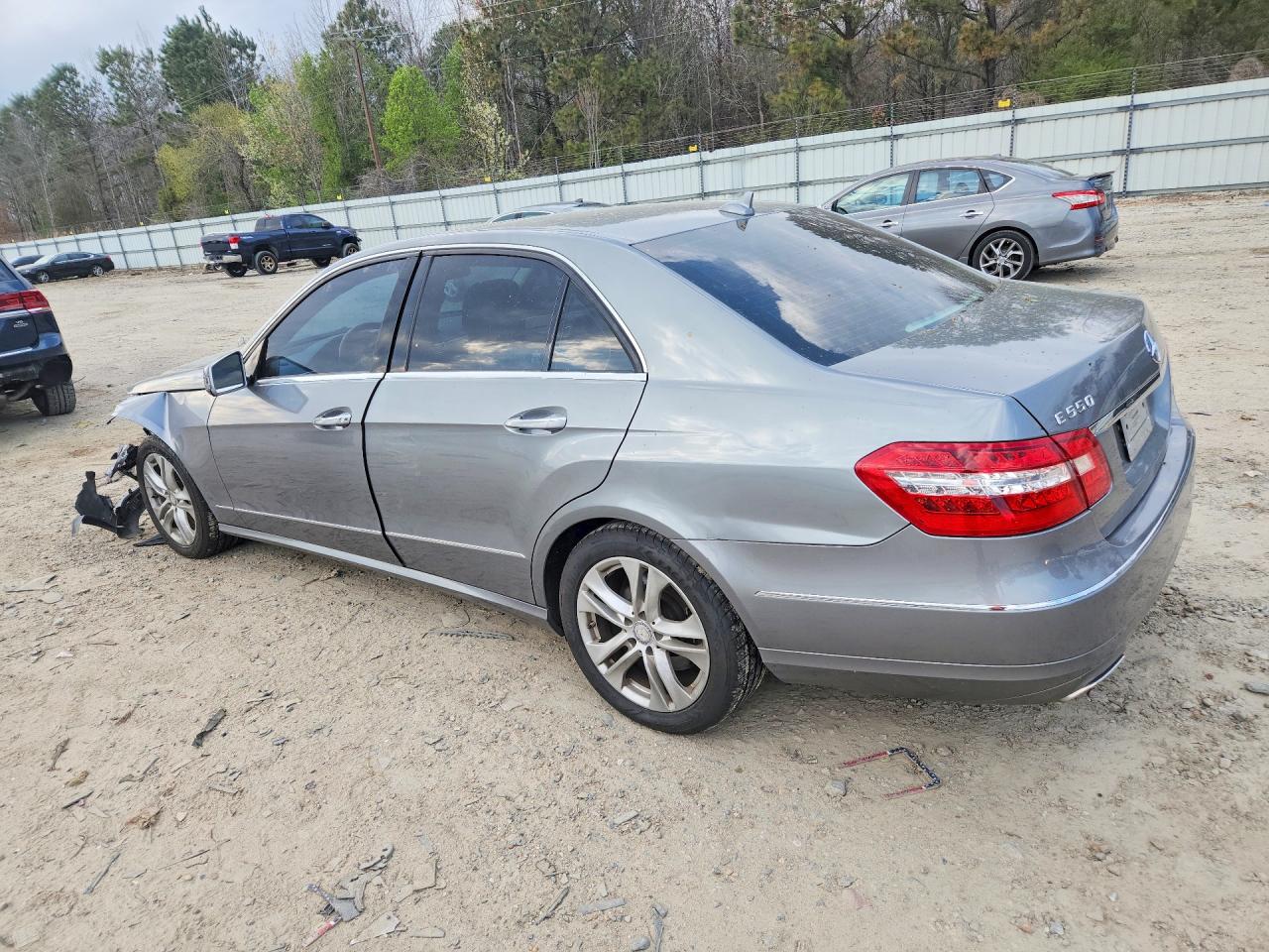 Mercedes-Benz E-Class 550