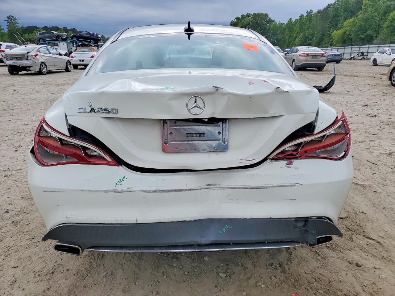Mercedes-Benz Cla-class 250
