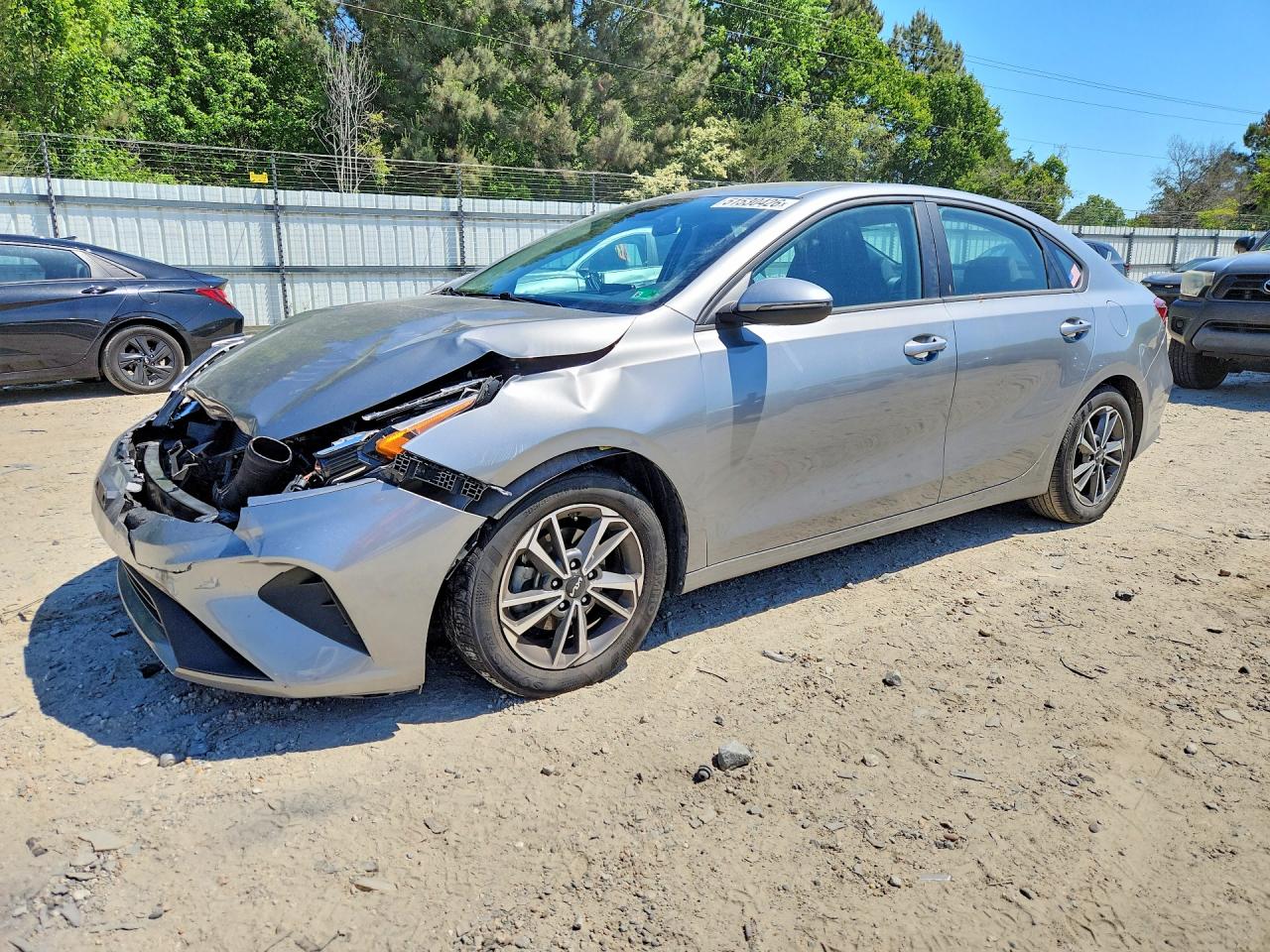 Salvage Kia Forte Image