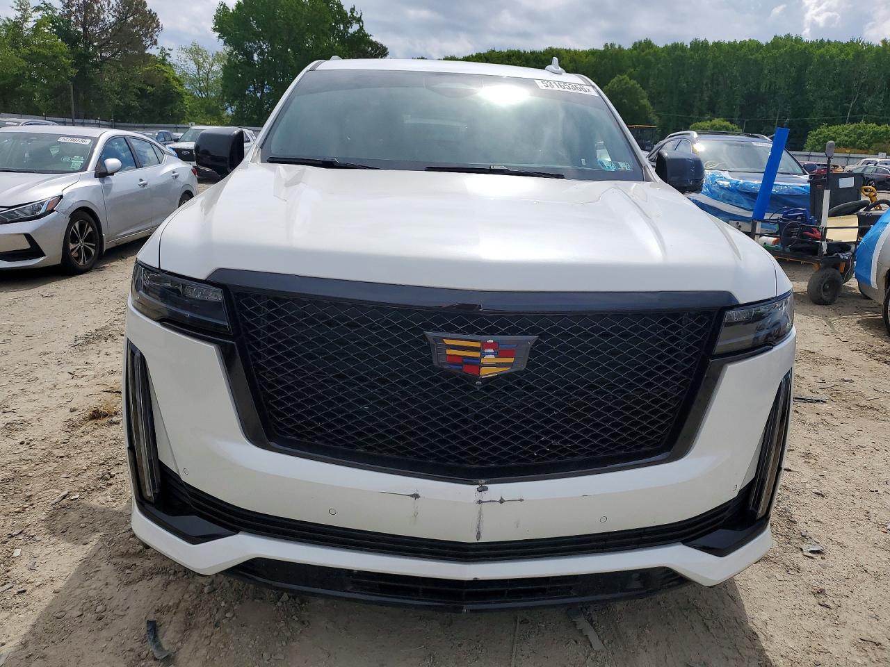 Cadillac Escalade Esv Sport