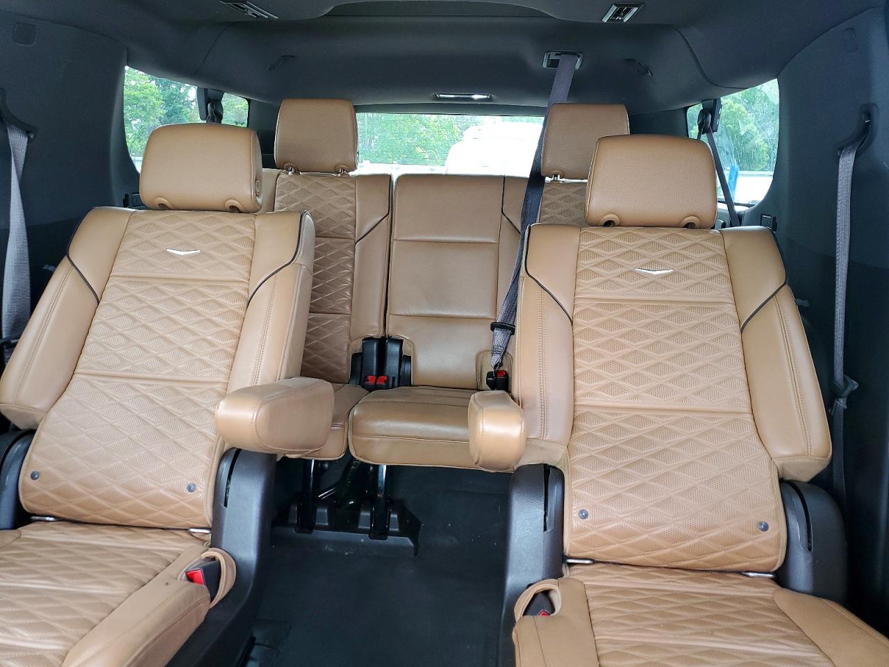 Cadillac Escalade Esv Sport