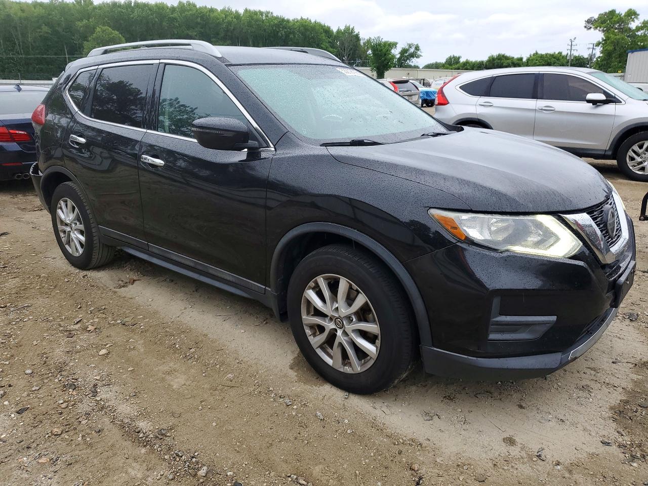 Nissan Rogue Sv