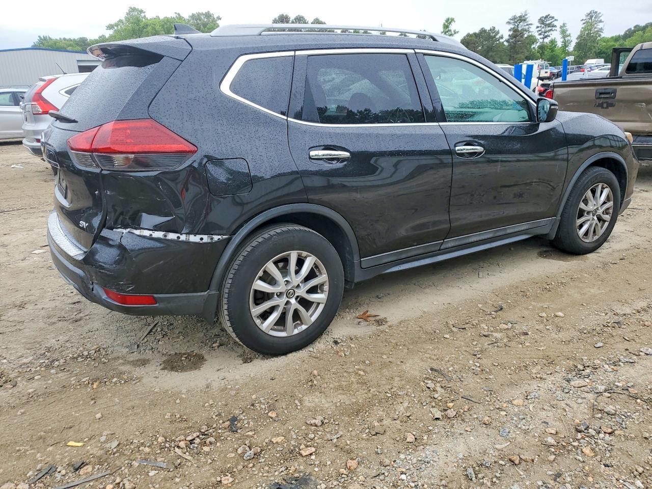 Nissan Rogue Sv