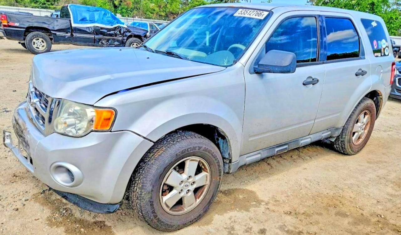Salvage Ford Escape Image