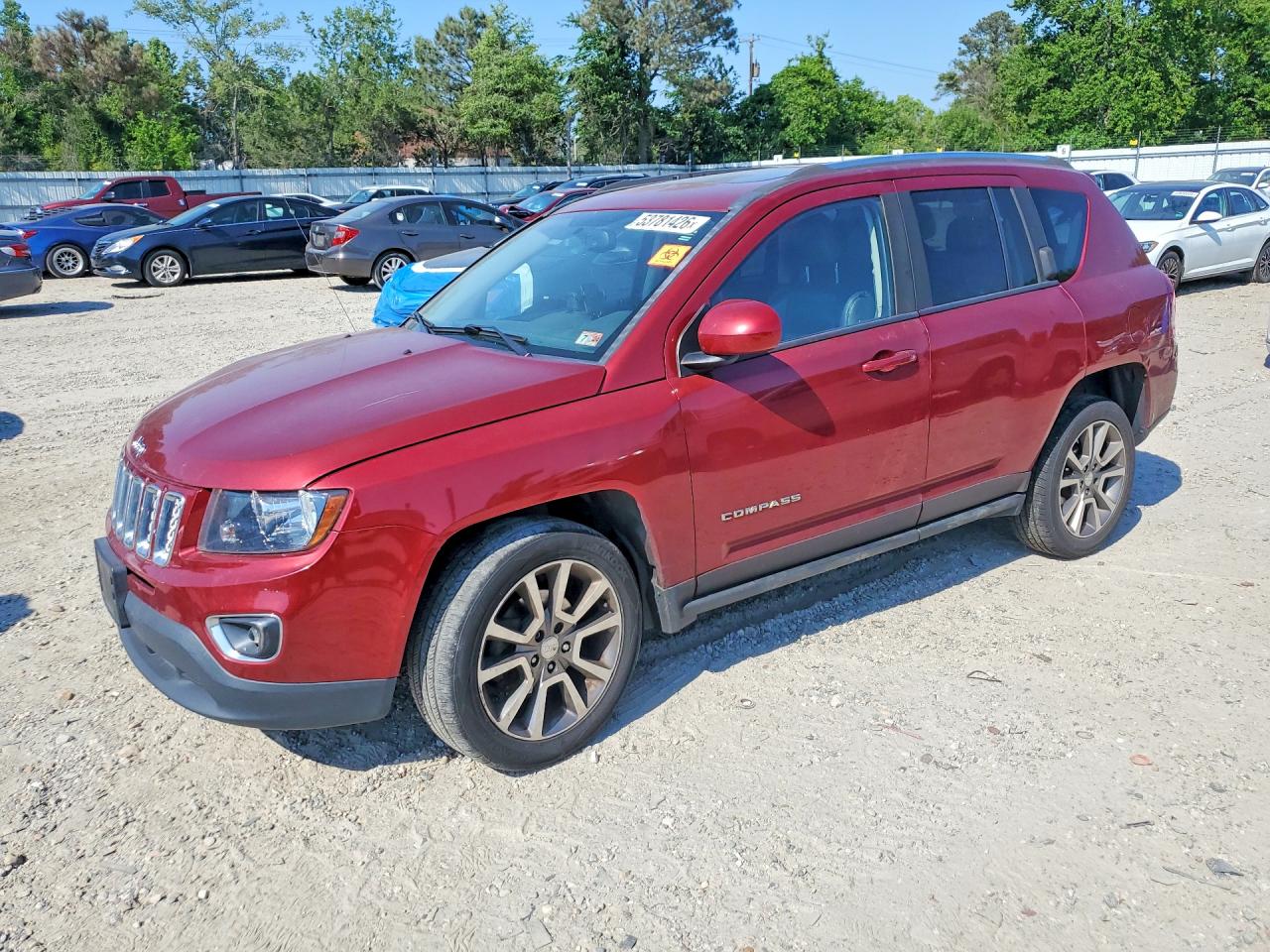 Salvage Jeep Compass Image
