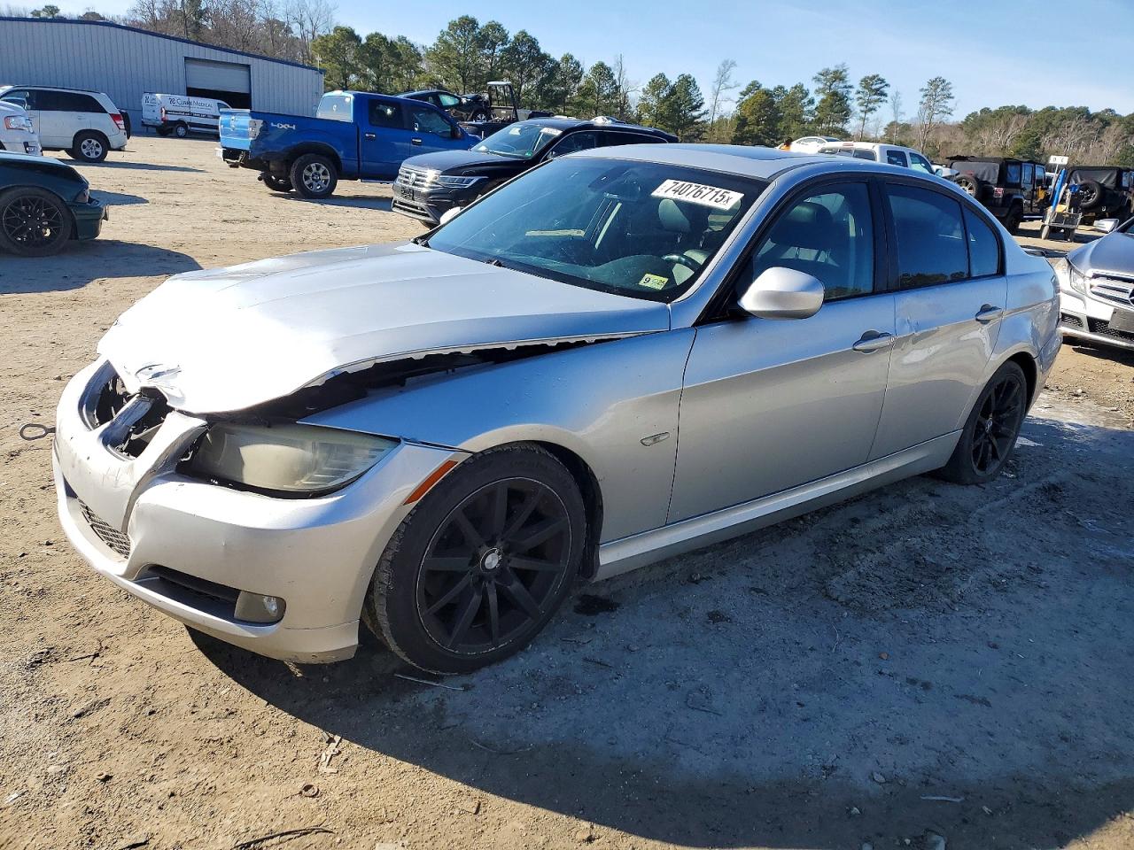Salvage BMW 3 Series Image