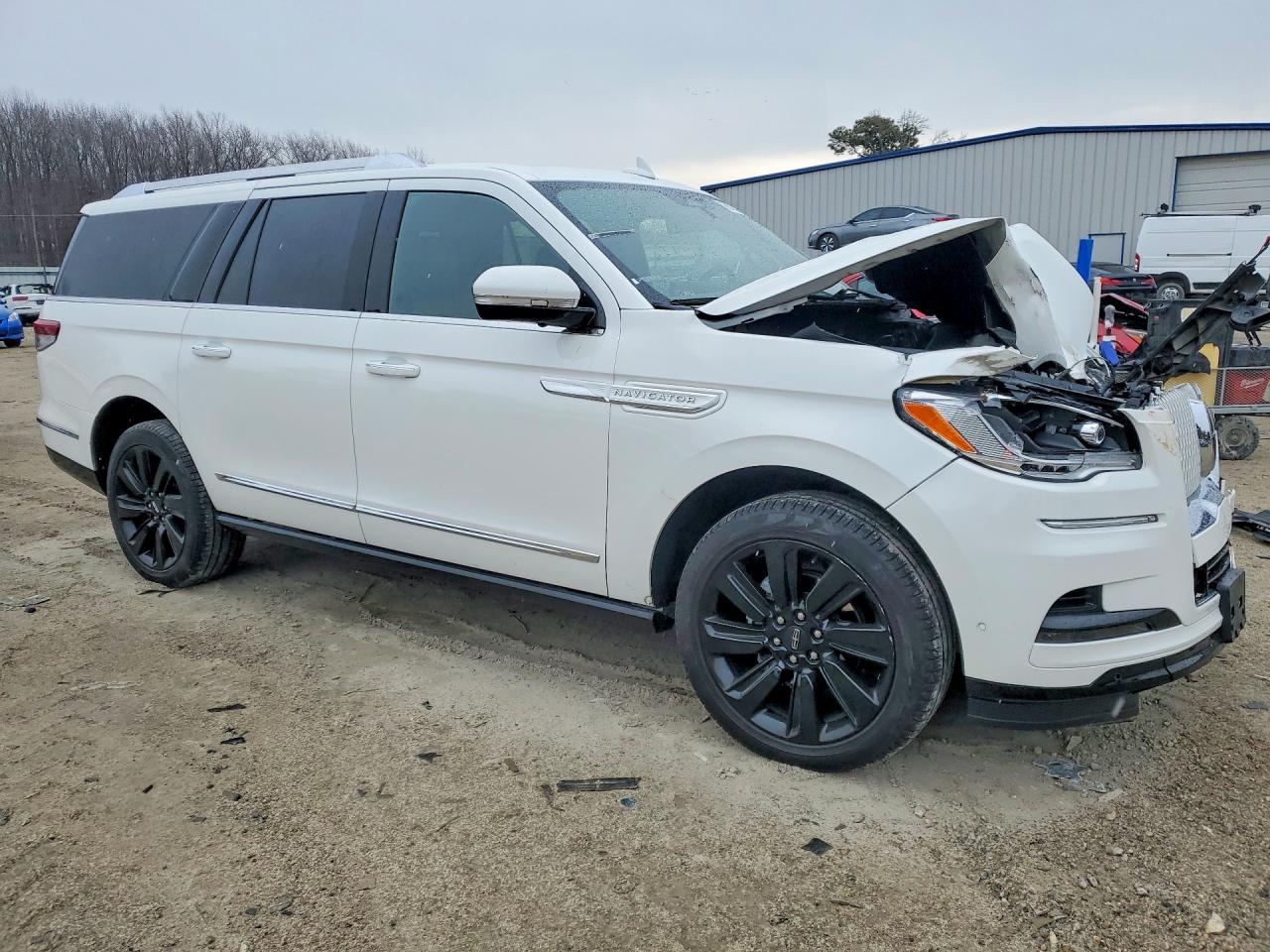 Lincoln Navigator L Reserve