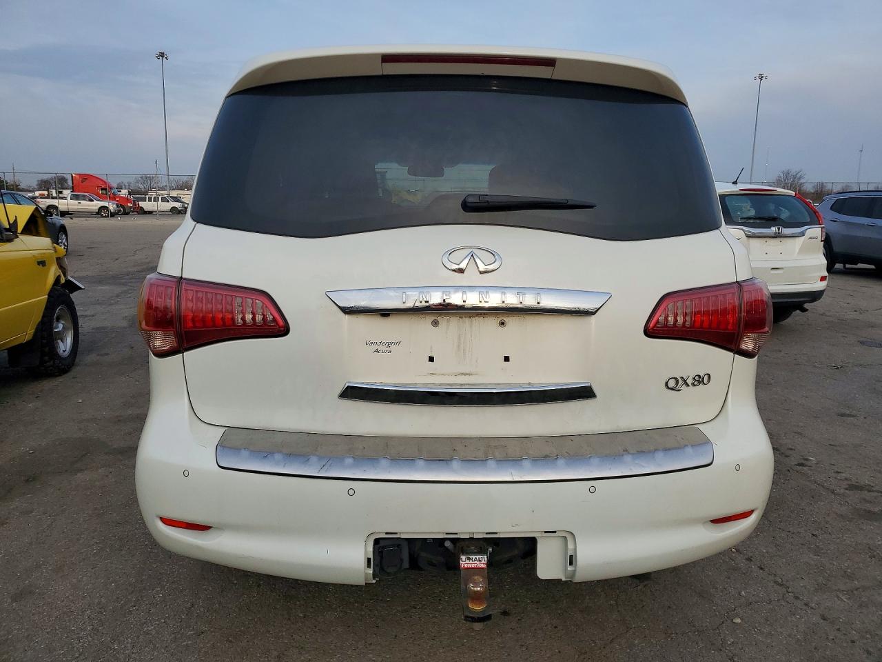 INFINITI Qx Base