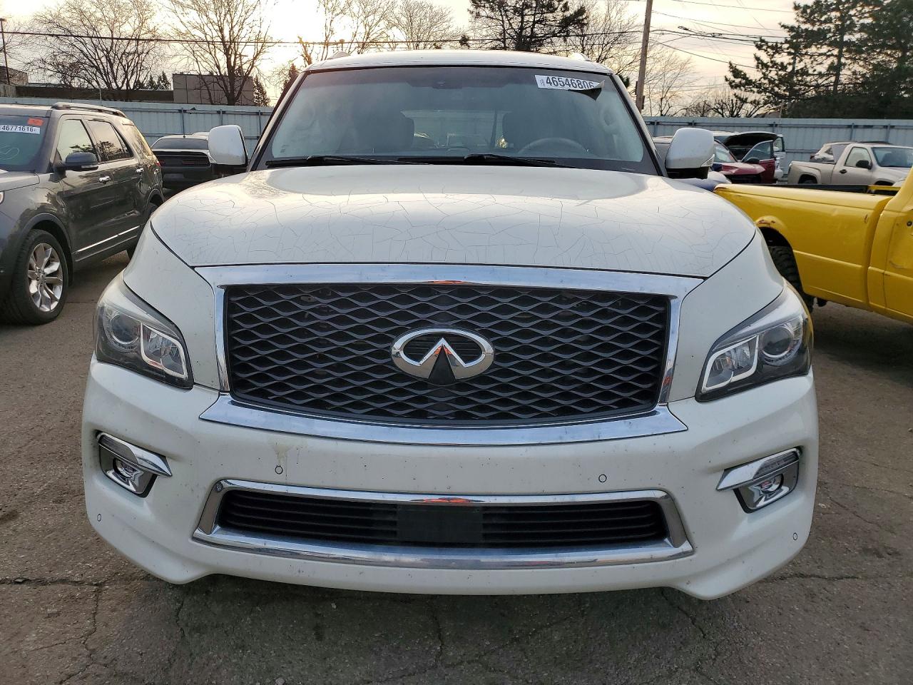 INFINITI Qx Base