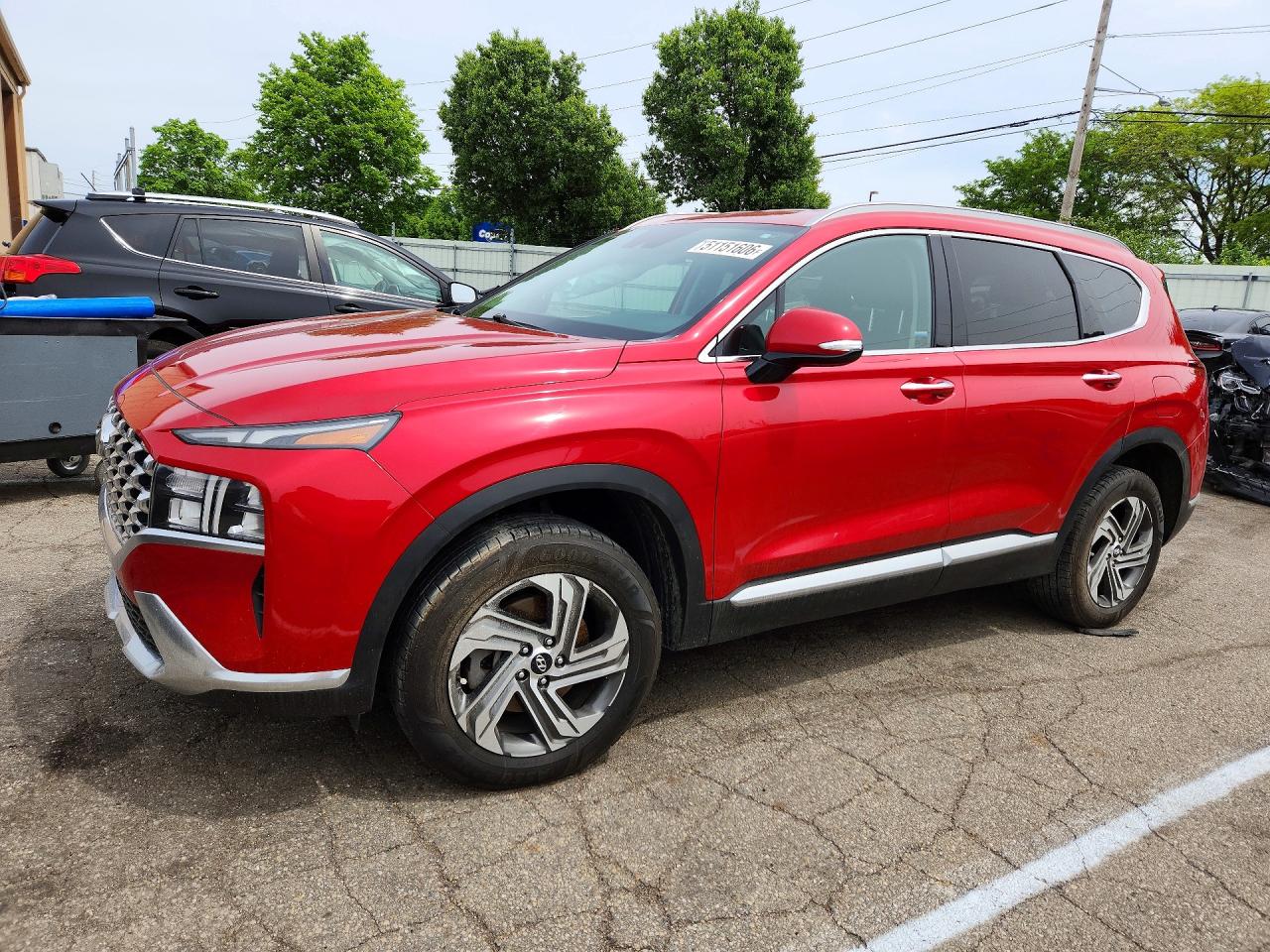Salvage Hyundai SANTA FE Image