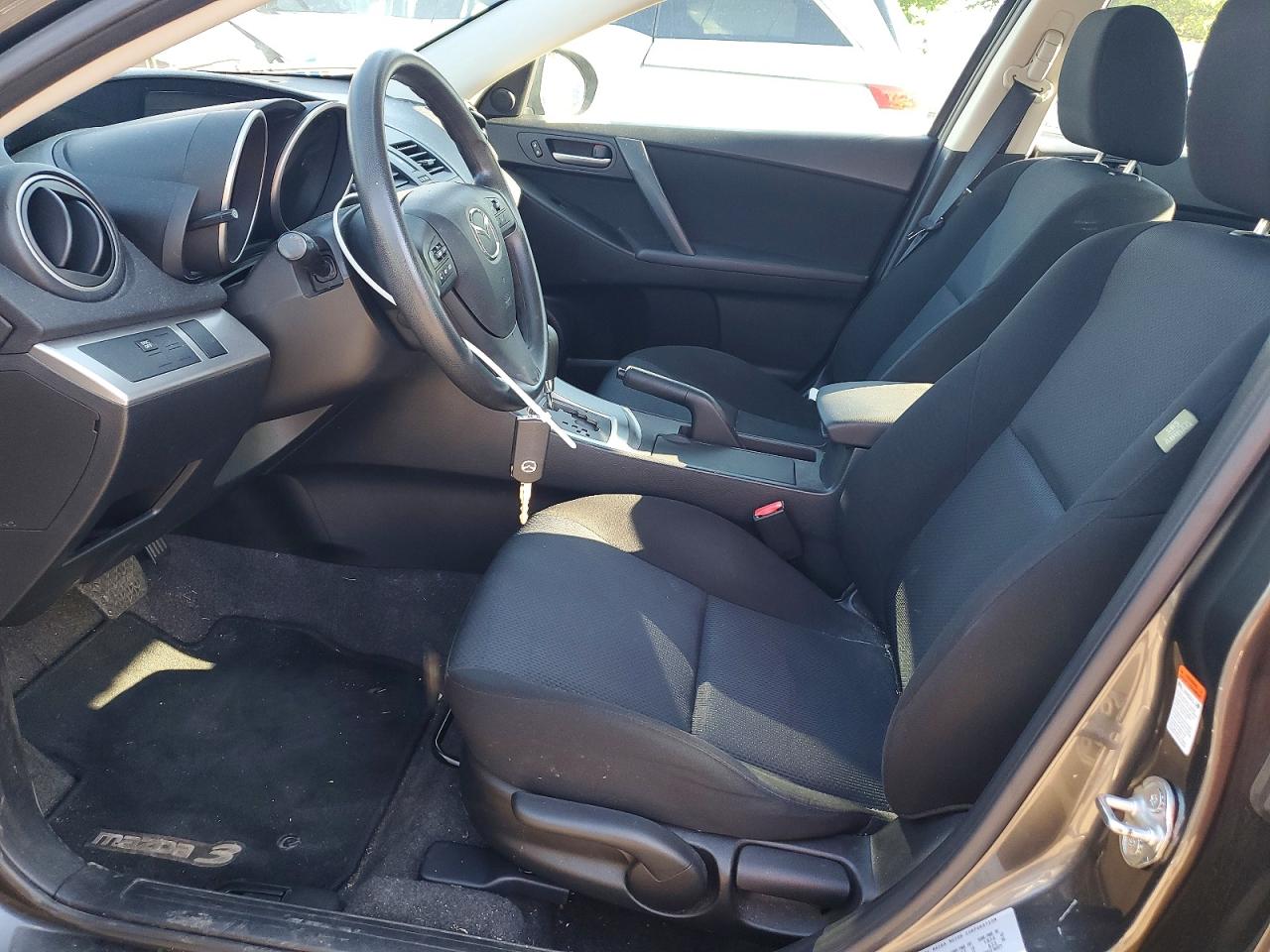 Mazda 3 I