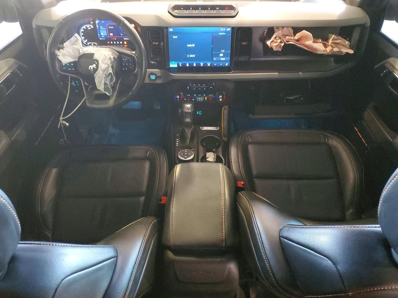 Ford Bronco Base