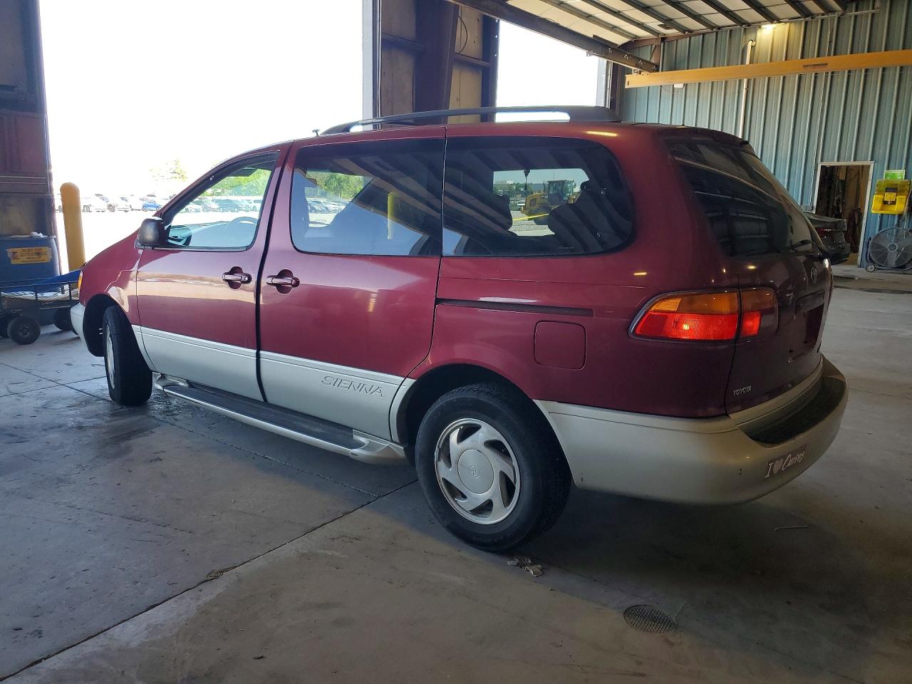 Toyota Sienna Xle