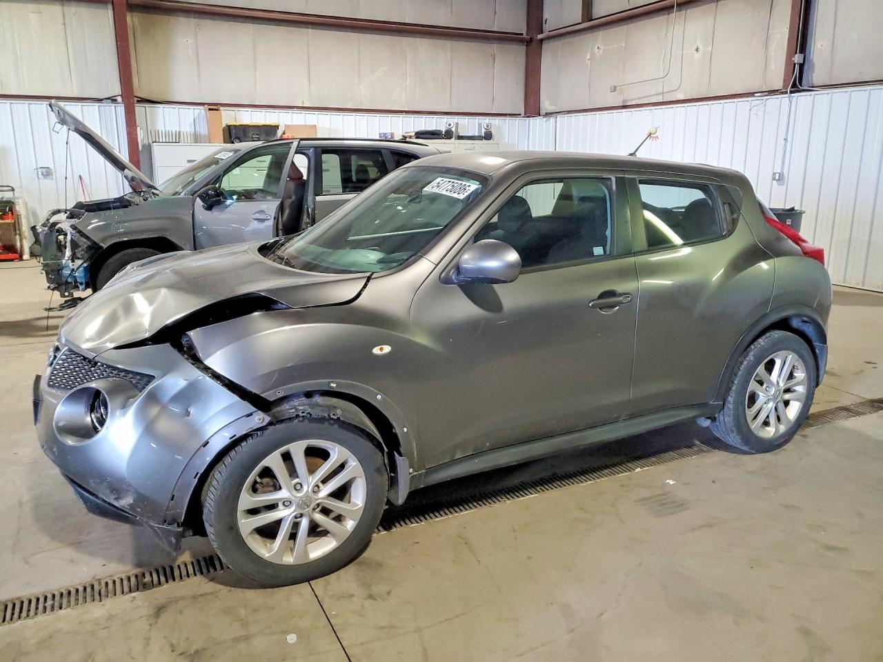 Salvage Nissan JUKE Image