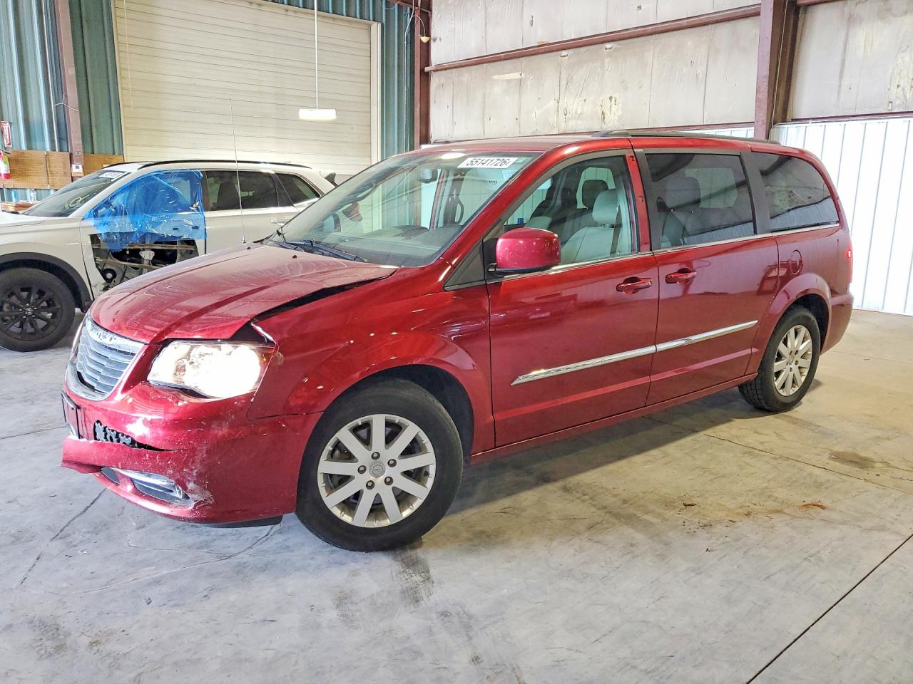 Salvage Chrysler Minivan Image