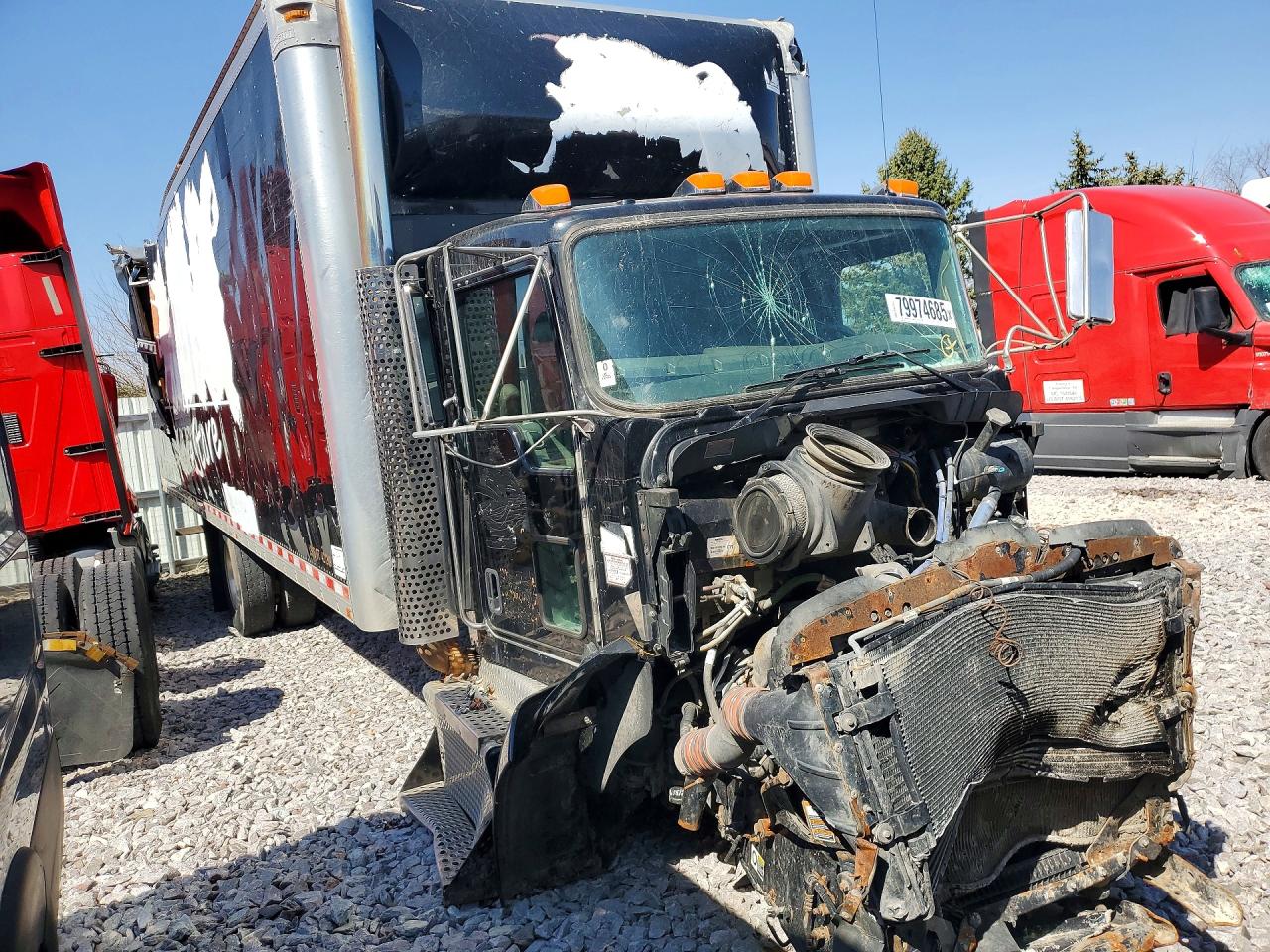 Kenworth T330