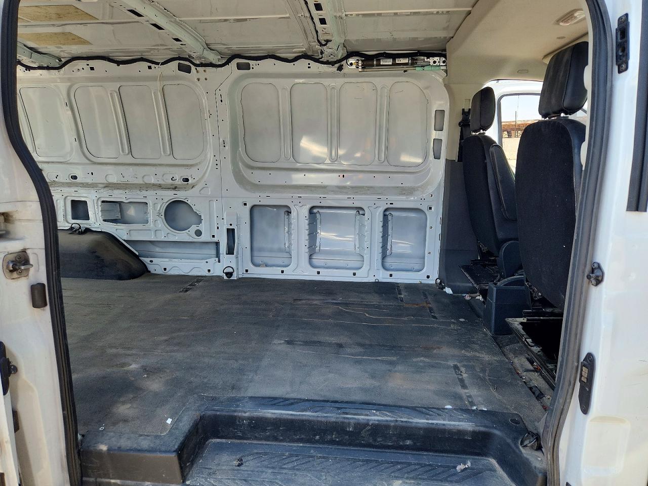 Ford Transit T-250