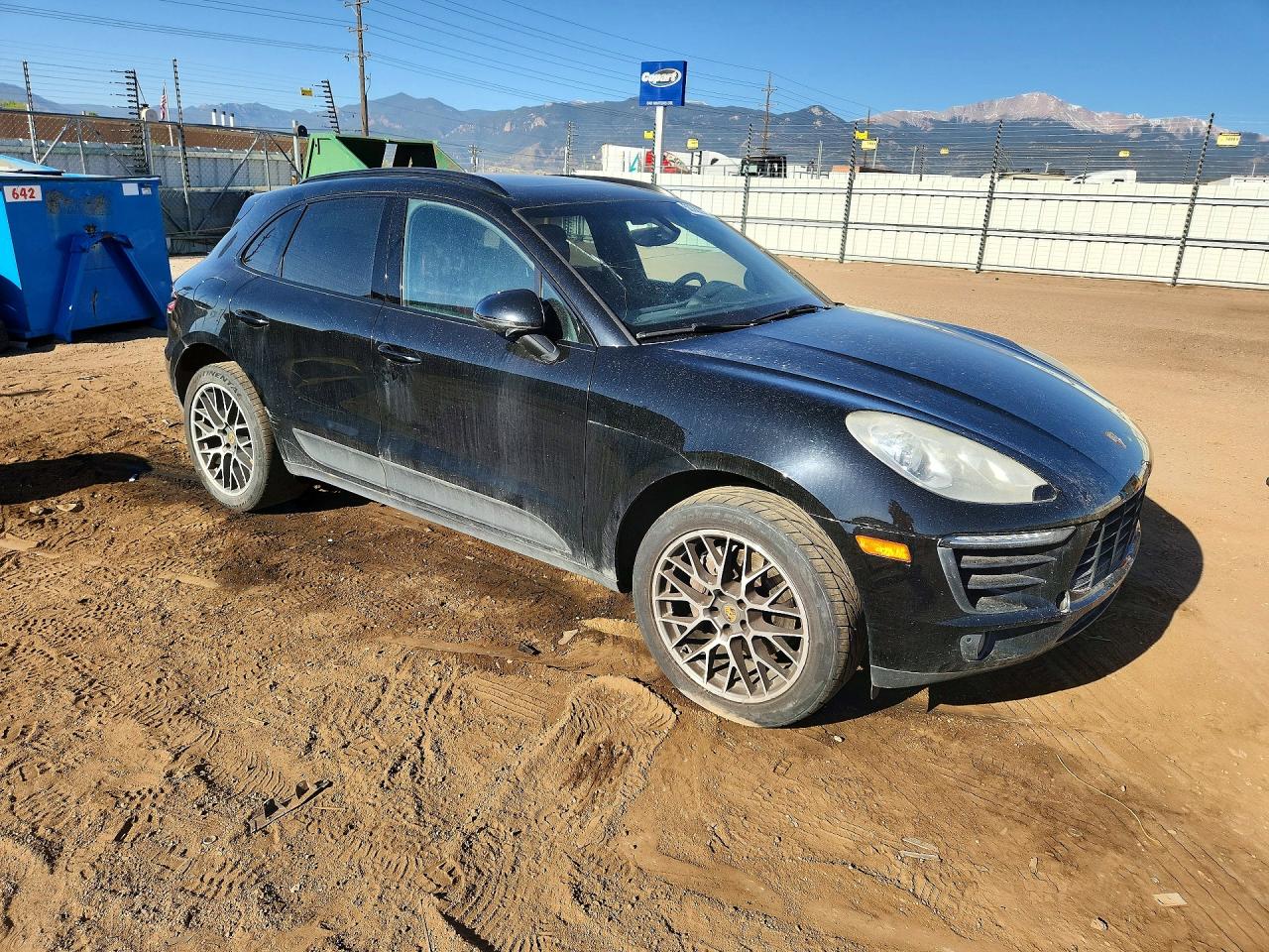 Porsche Macan S