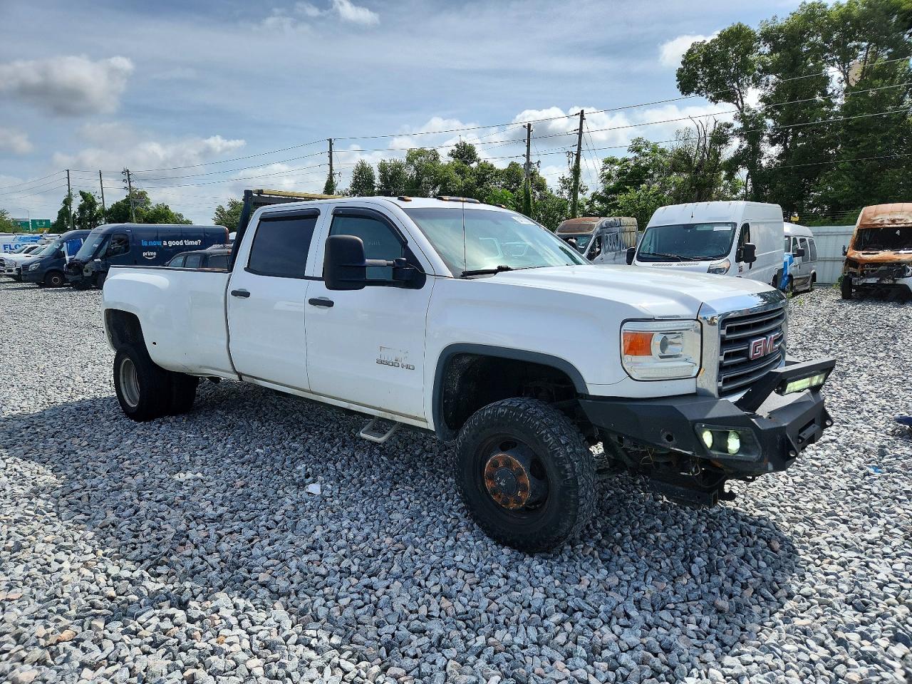 Salvage GMC Sierra Image
