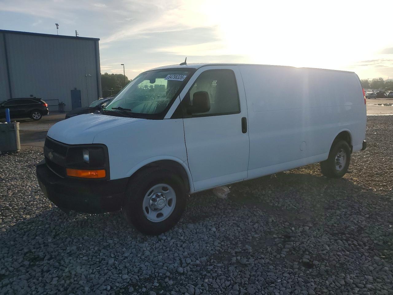 Salvage Chevrolet Express Image