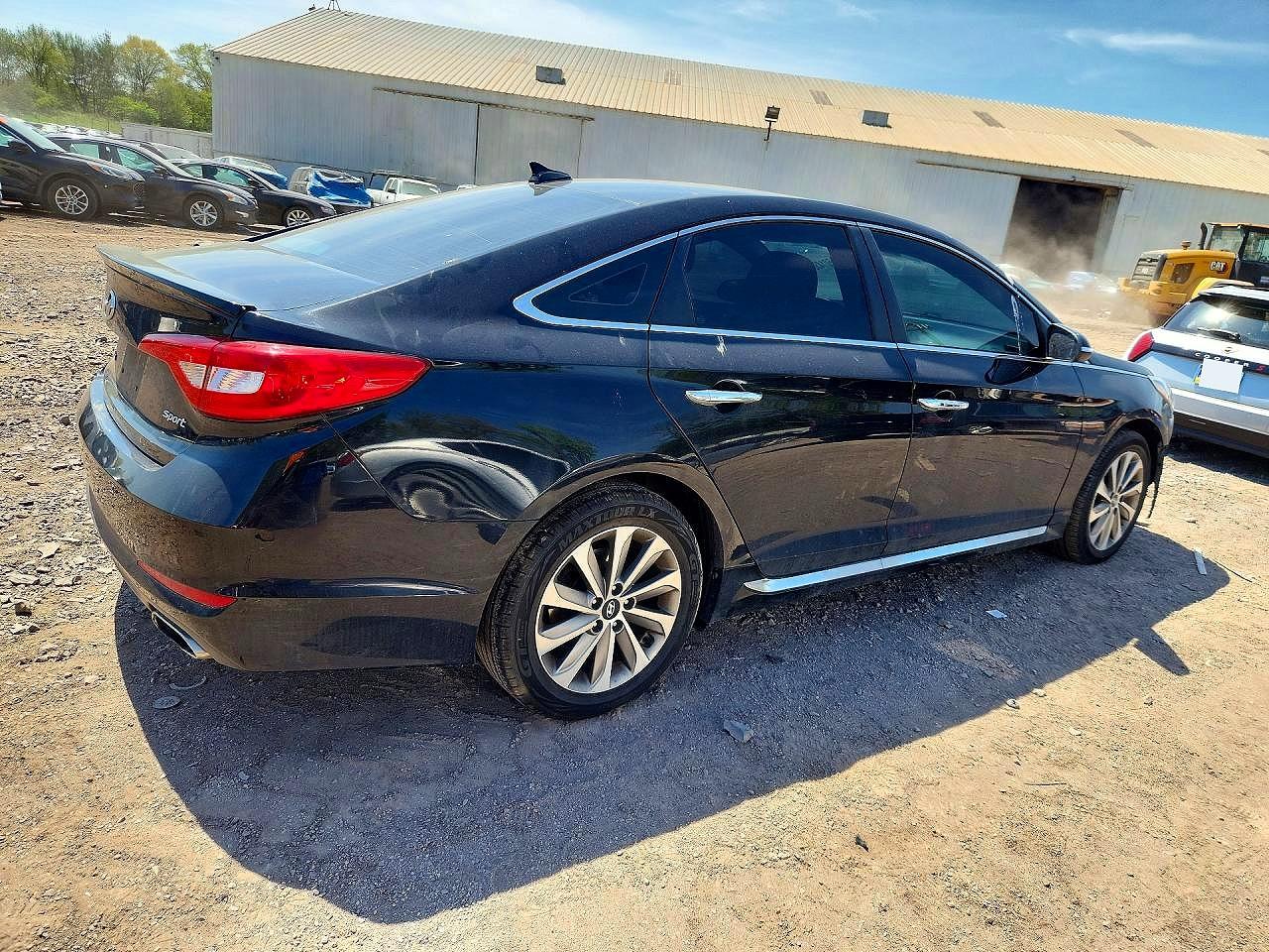 Hyundai SONATA Sport