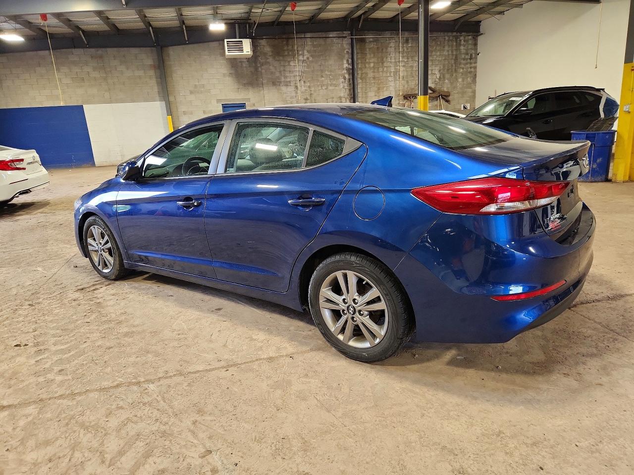 Hyundai ELANTRA Sel