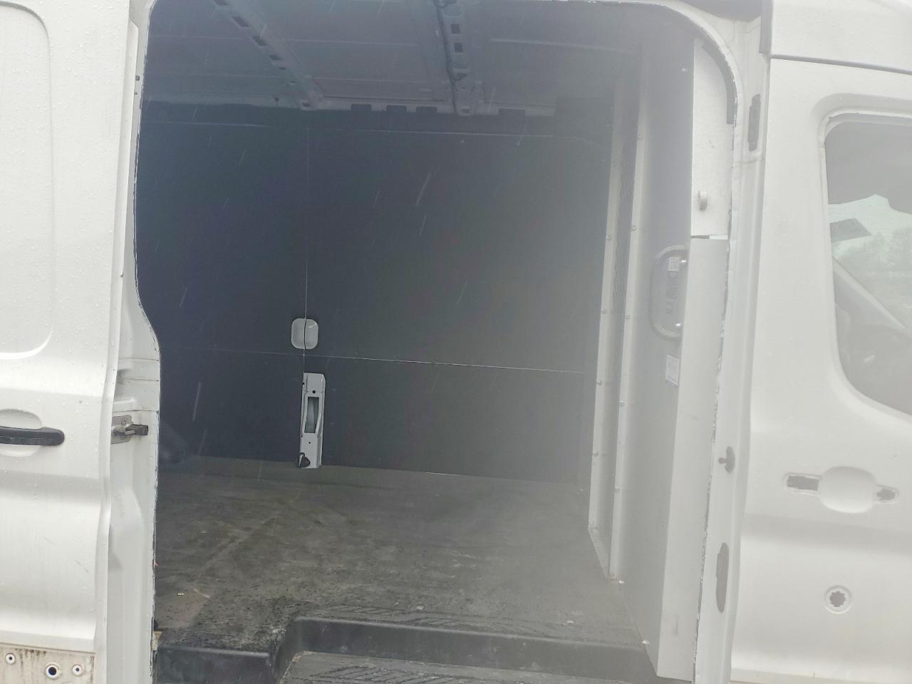 Ford Transit T-250