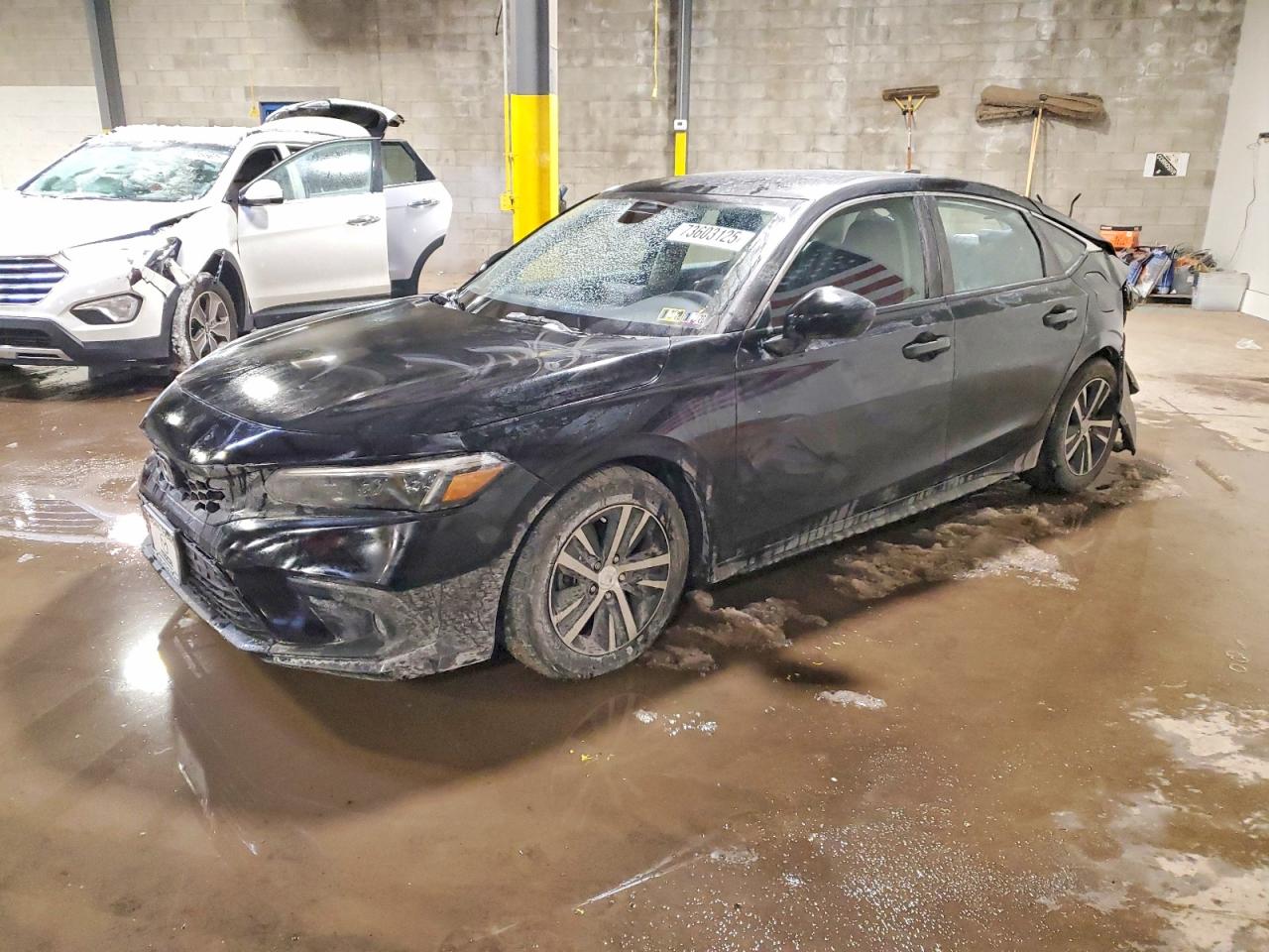 Salvage Honda Civic Image