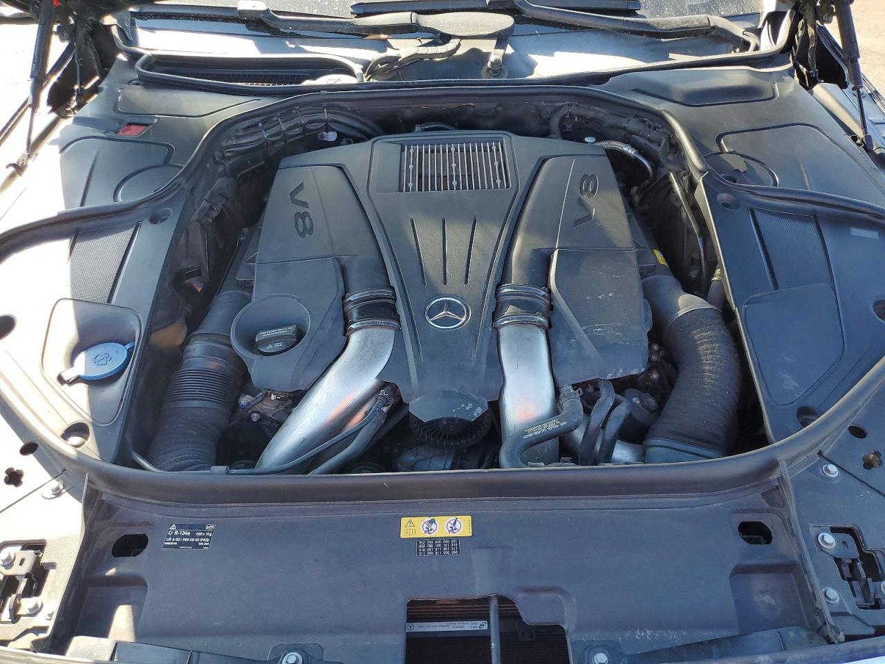 Mercedes-Benz S-Class 550 4matic