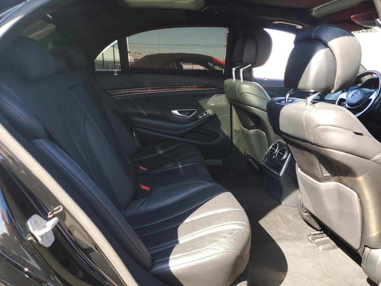 Mercedes-Benz S-Class 550 4matic