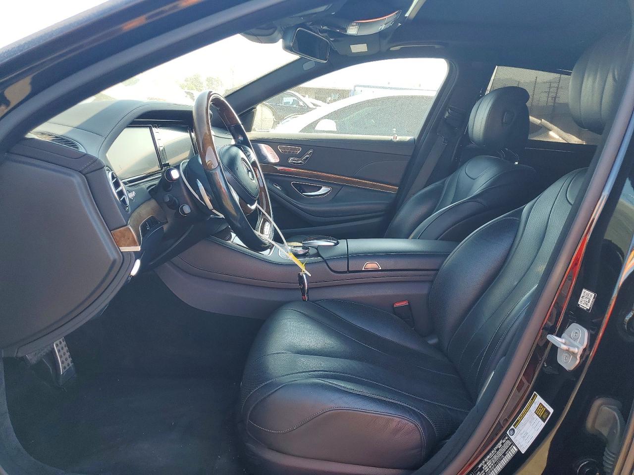 Mercedes-Benz S-Class 550 4matic