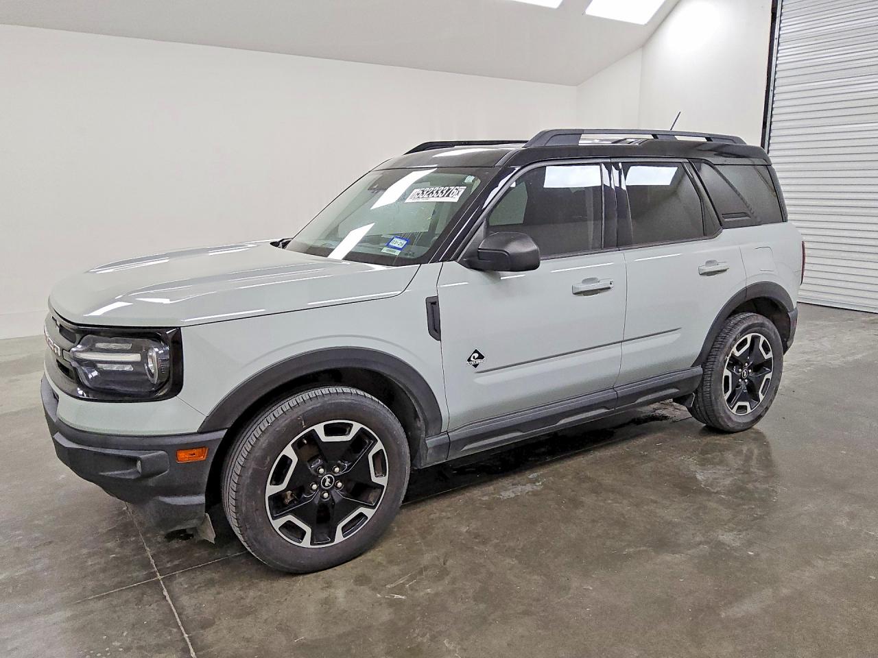 Salvage Ford Bronco Image