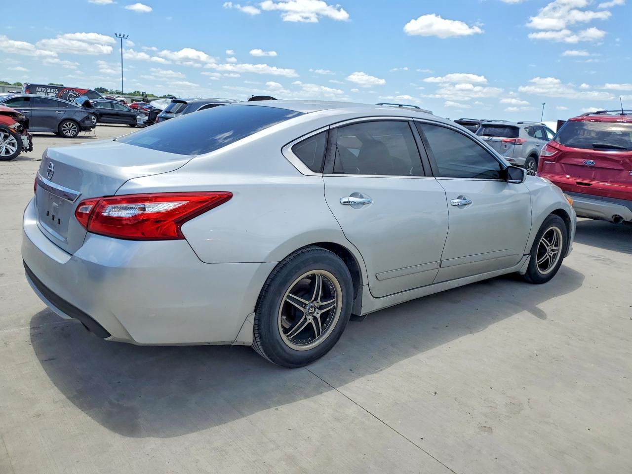 Nissan Altima 2.5 S