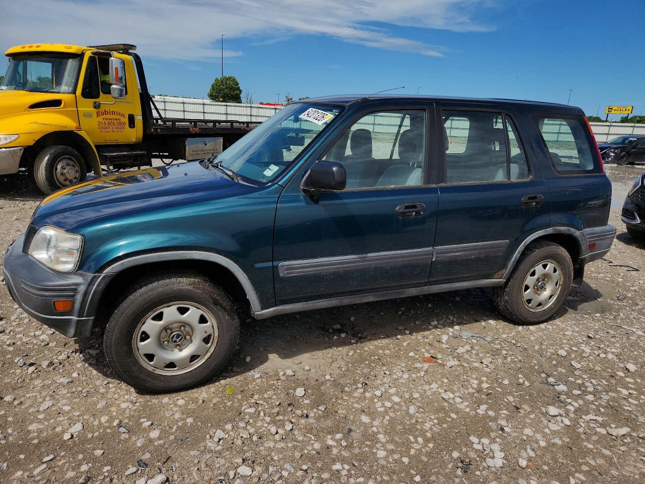 Salvage Honda Crv Image
