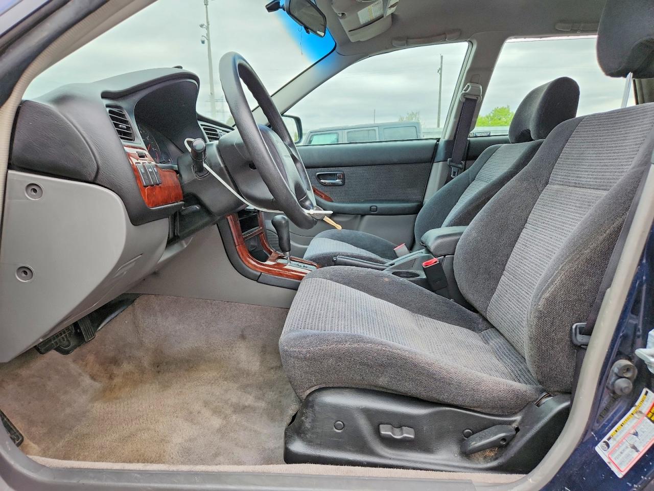 Subaru Legacy Outback Awp