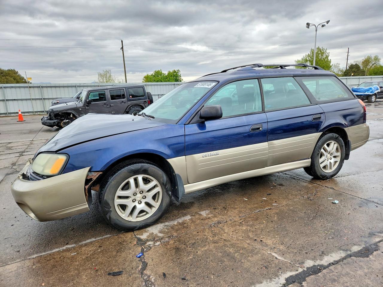 Salvage Subaru Legacy Image
