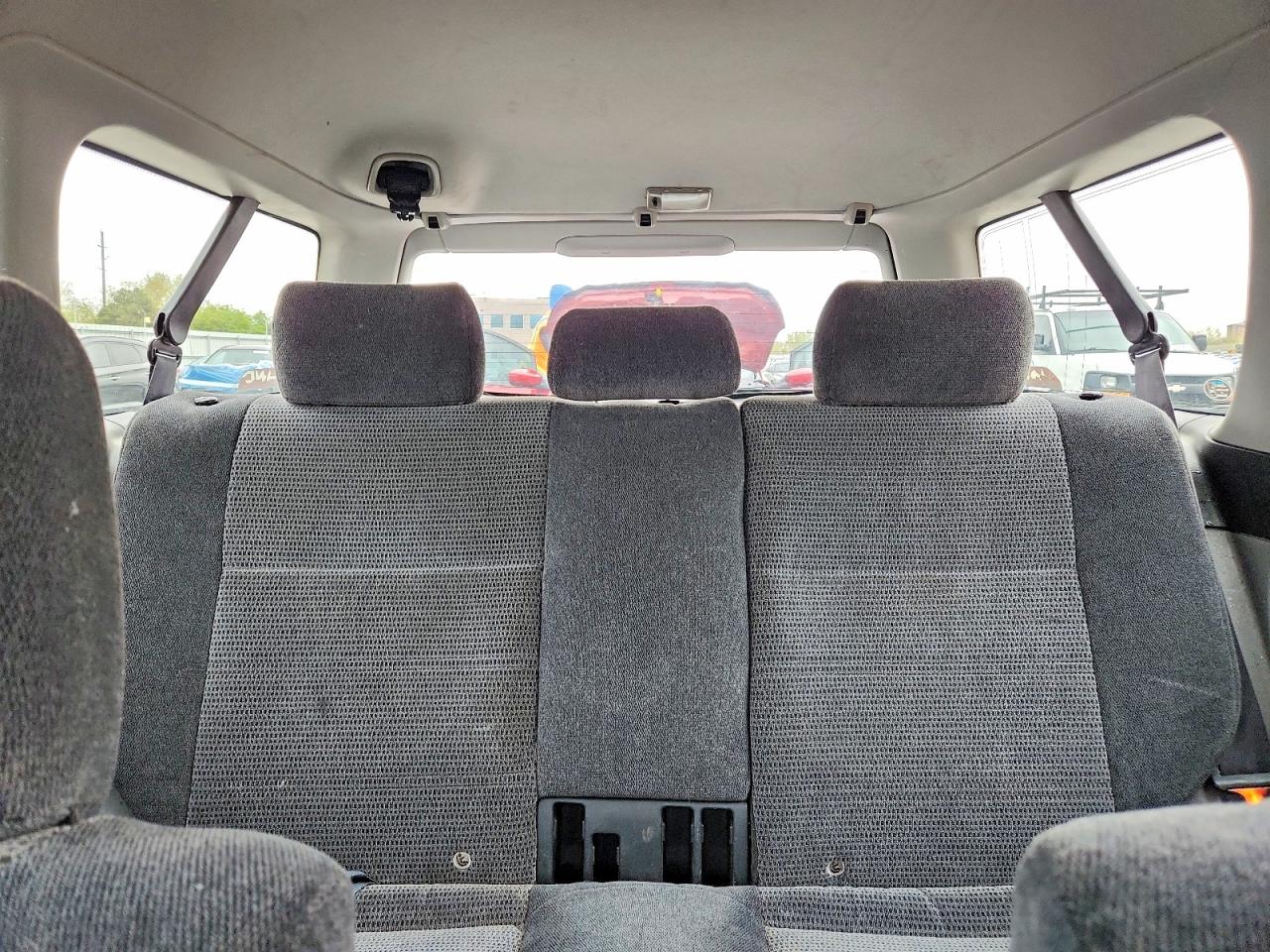 Subaru Legacy Outback Awp