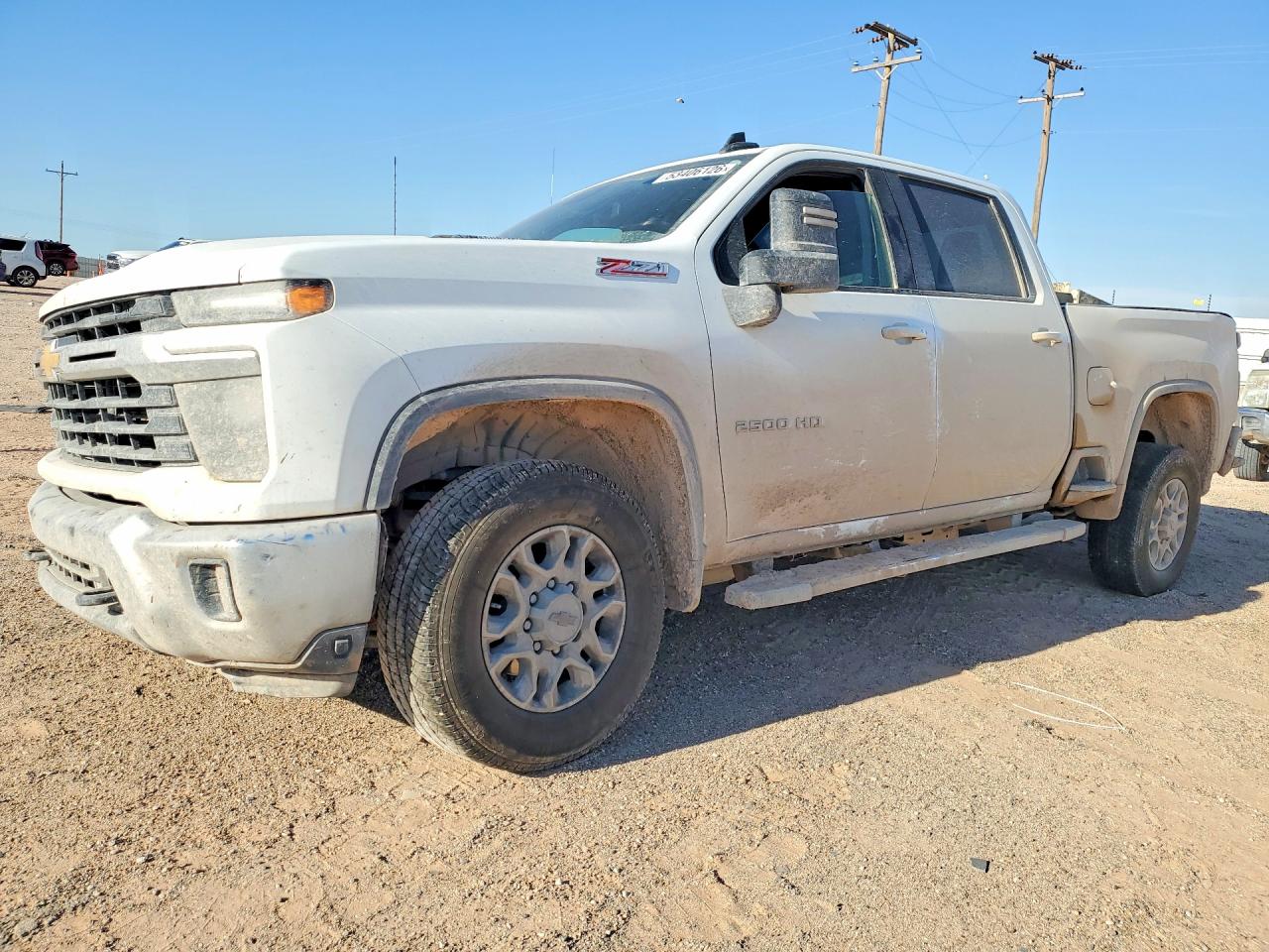 Salvage Chevrolet Silverado Image