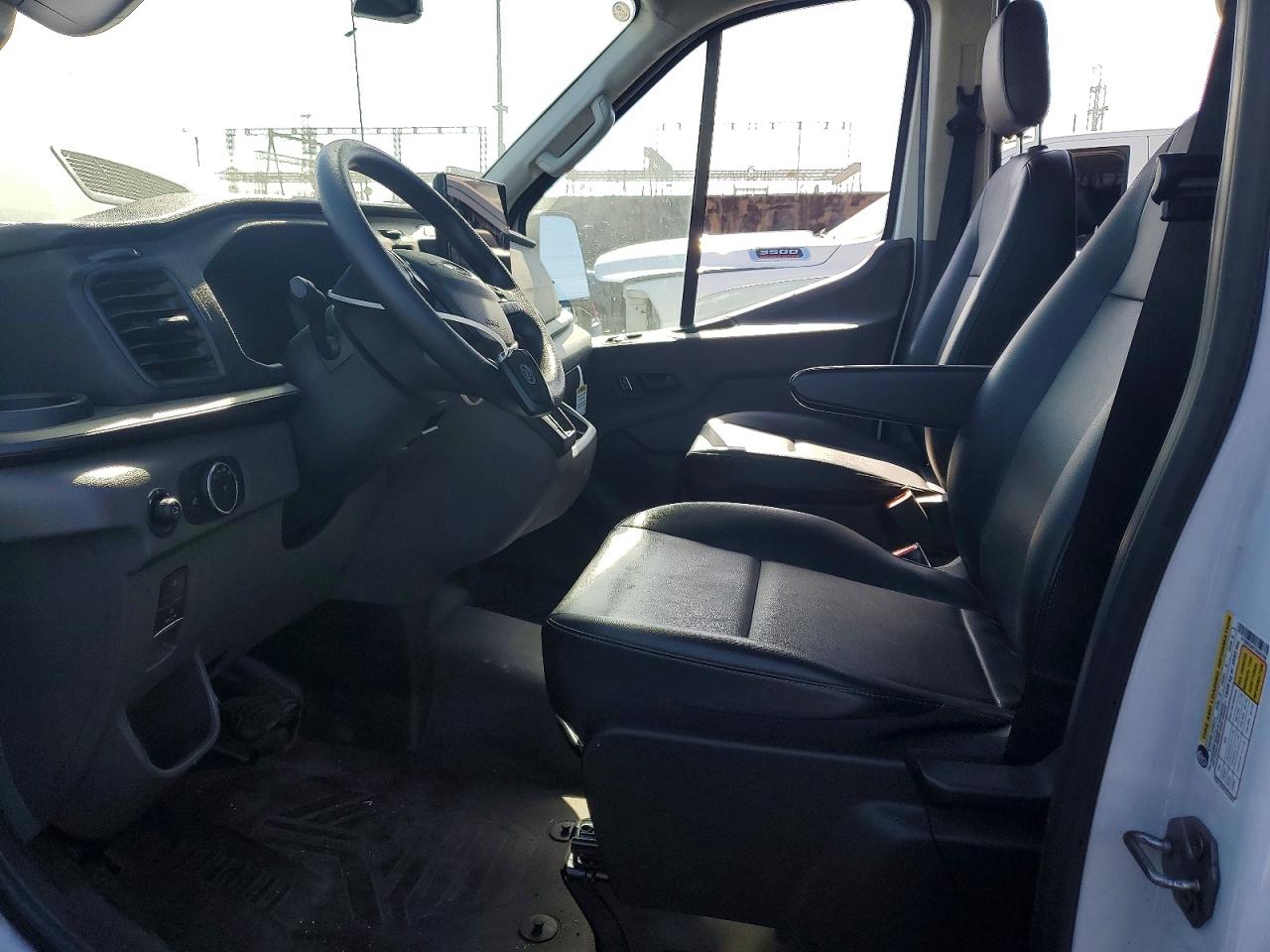 Ford Transit T-350