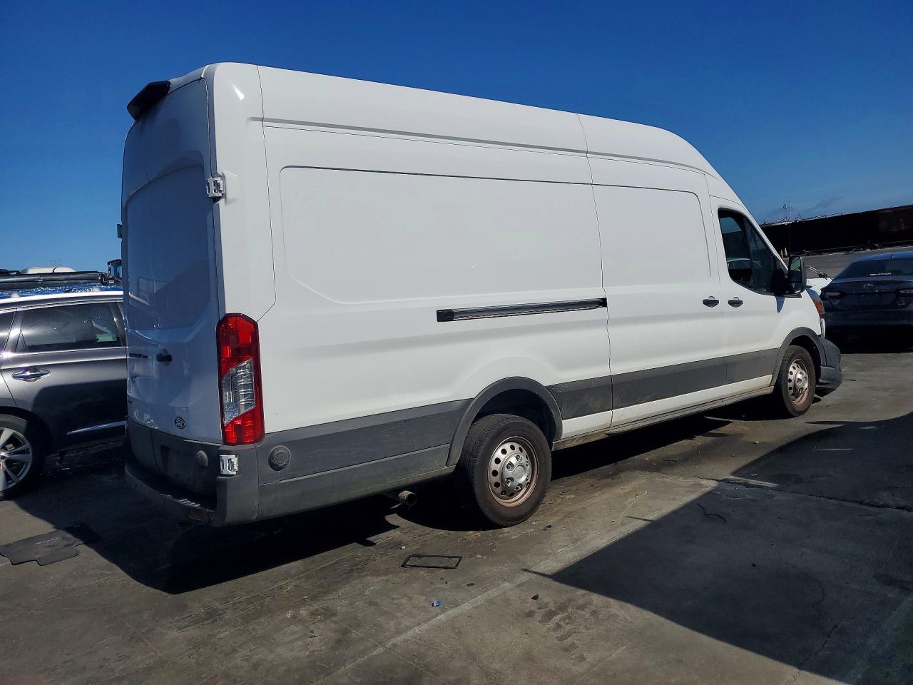 Ford Transit T-350