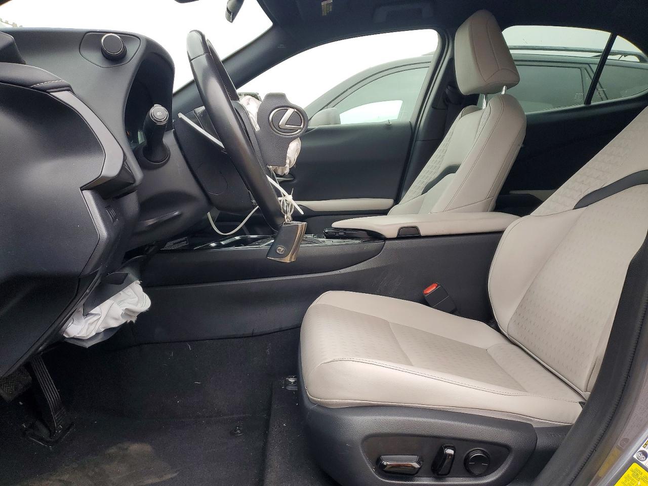 Lexus Ux 200